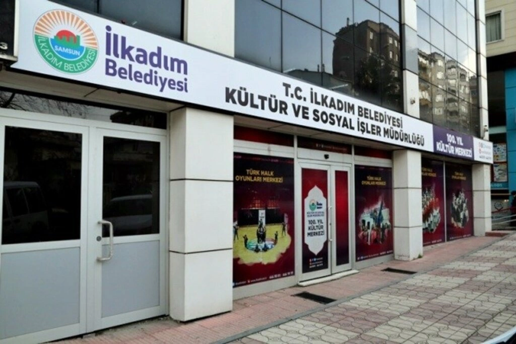 Gençlerden Halk Oyunları Kursu'na yoğun ilgi